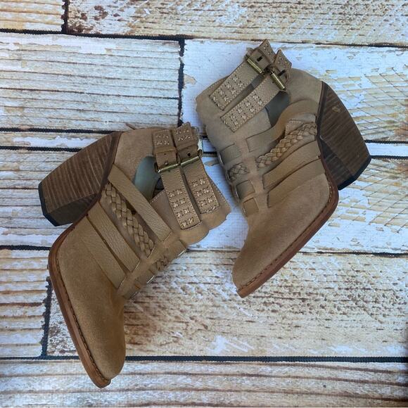 SOHO Cobbler western boho booties - Picture 1 of 7